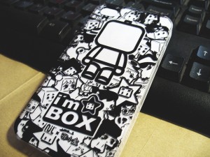 盒子的世界—张小盒iPhone4s立体彩雕手机壳开箱